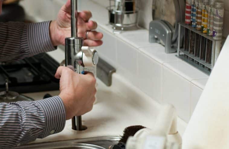 plumber-e1481676641295-3
