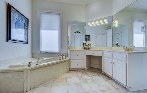 contemporary marble bathroom design