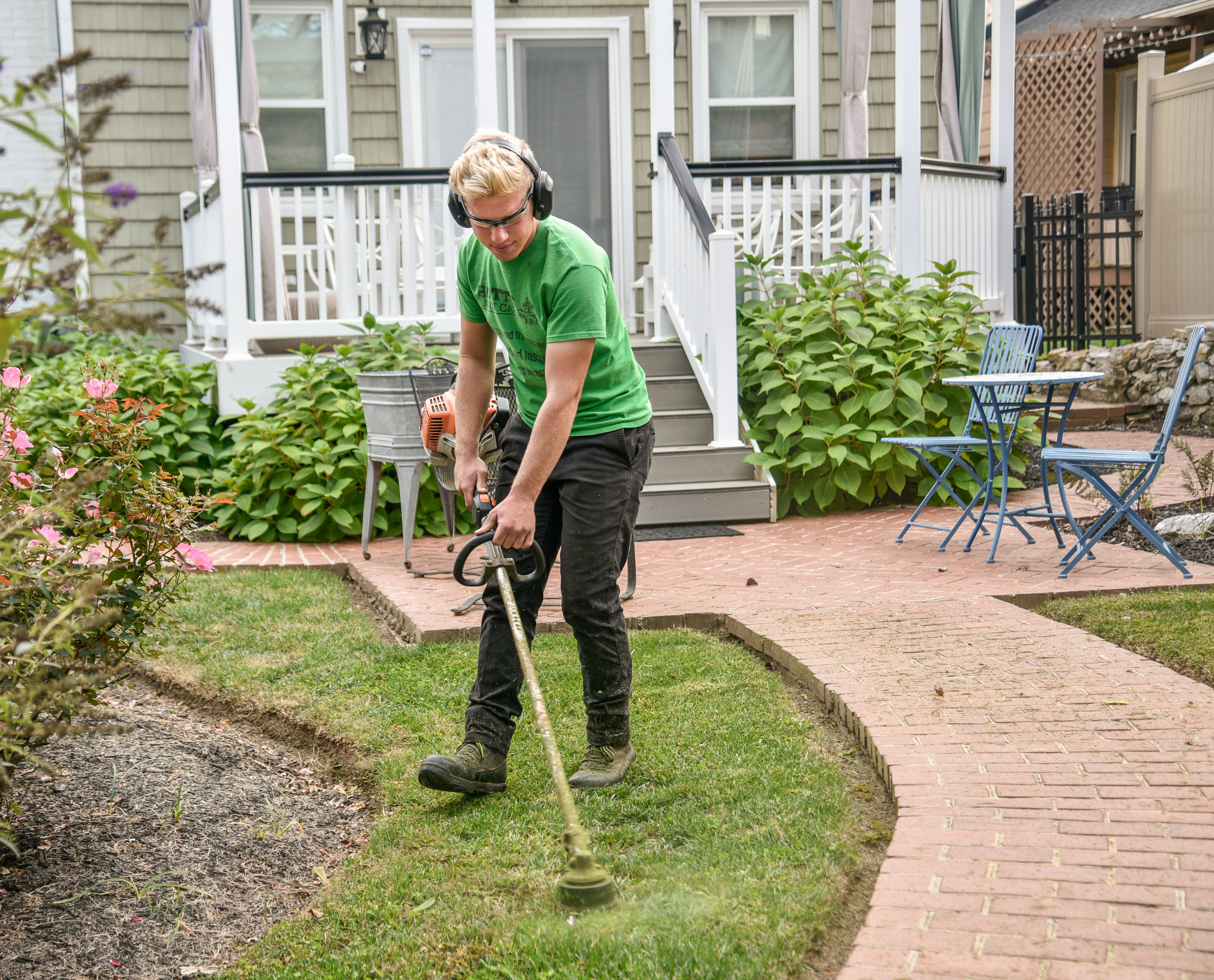 Landscaper Prices Australia 2026 Guide