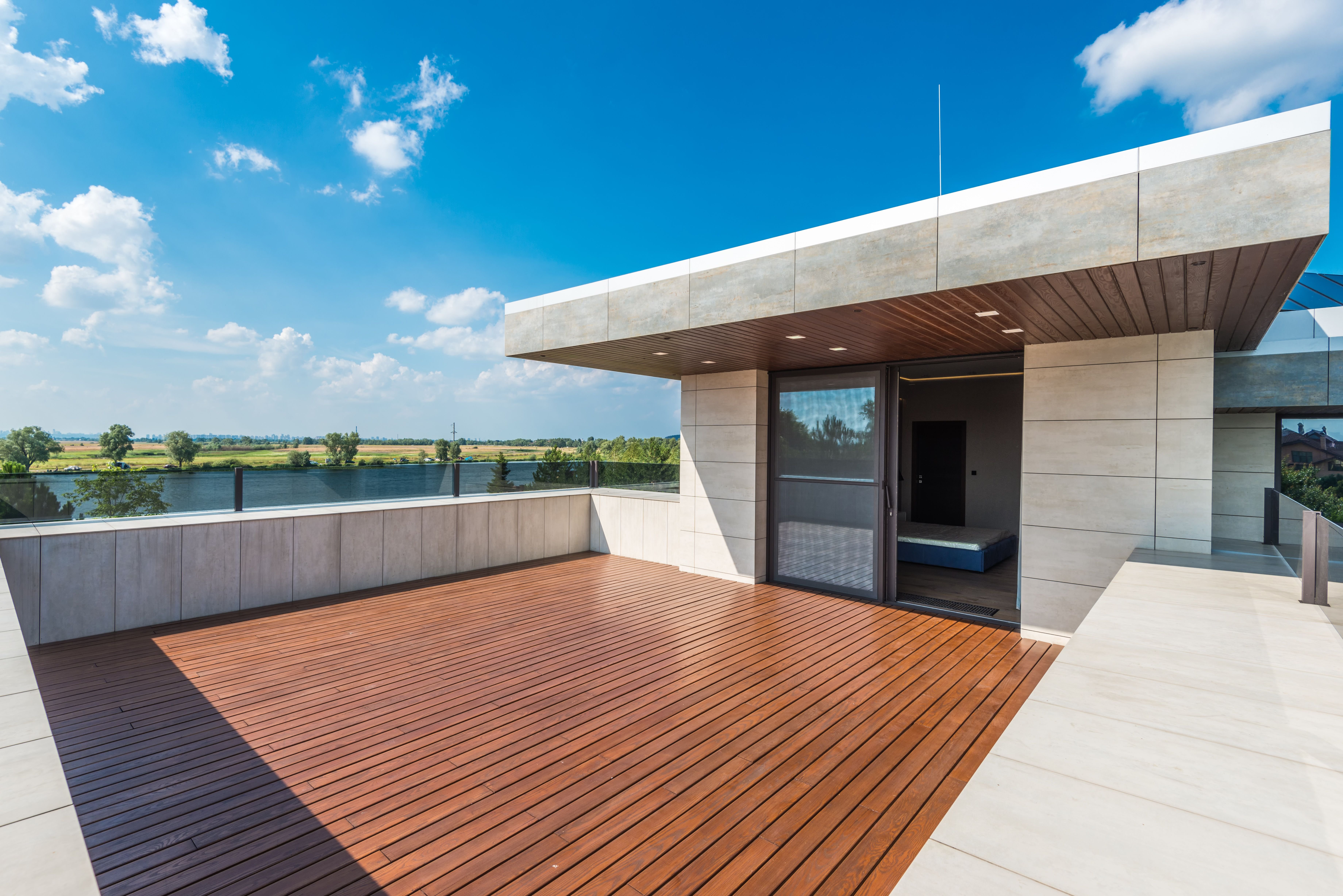 Membrane and Flat Roofing