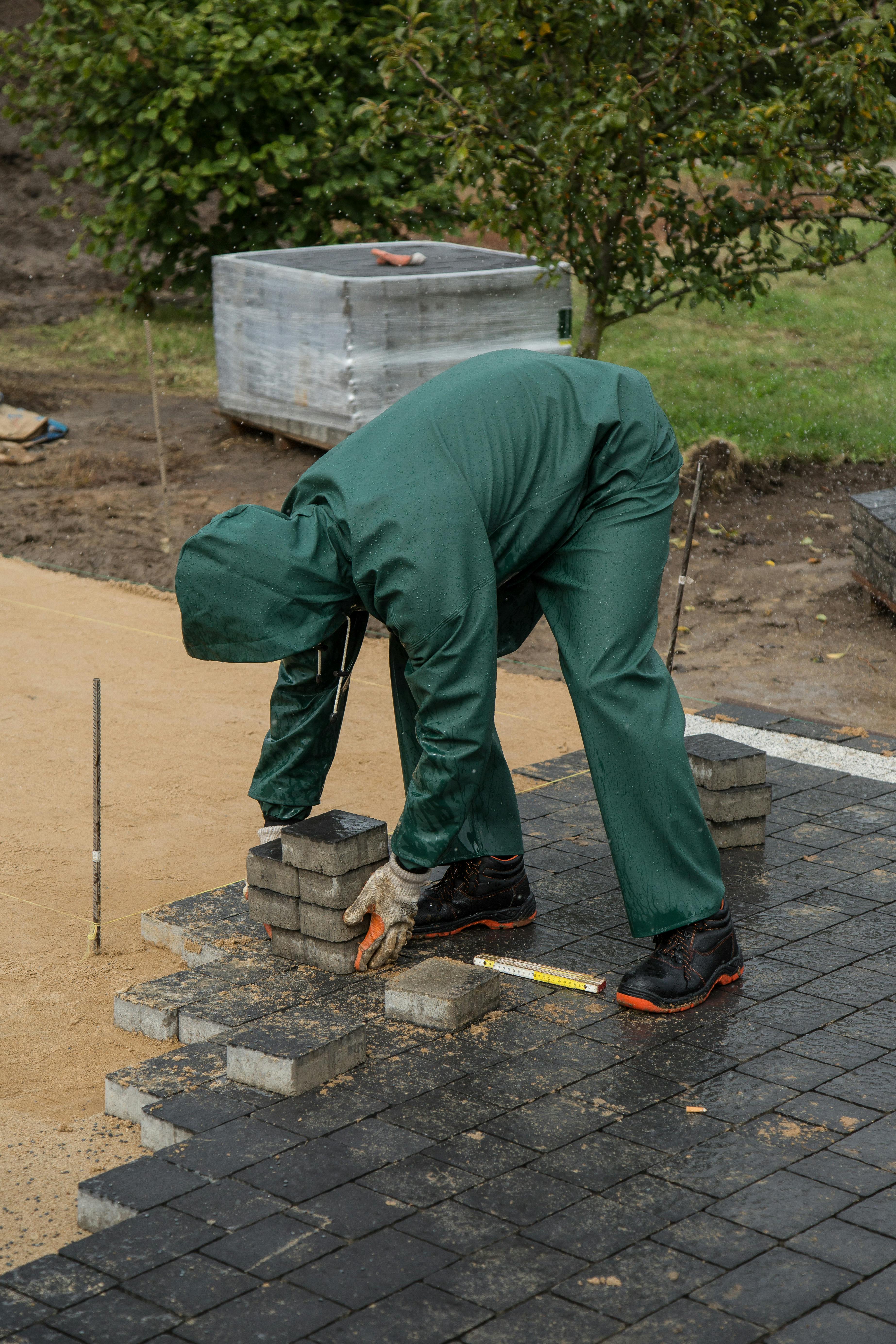 What to Look For When Hiring a Paving Professional