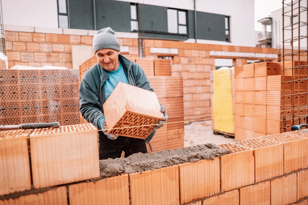 bricklaying-bricklayer-winter-serviceseeking-tradie
