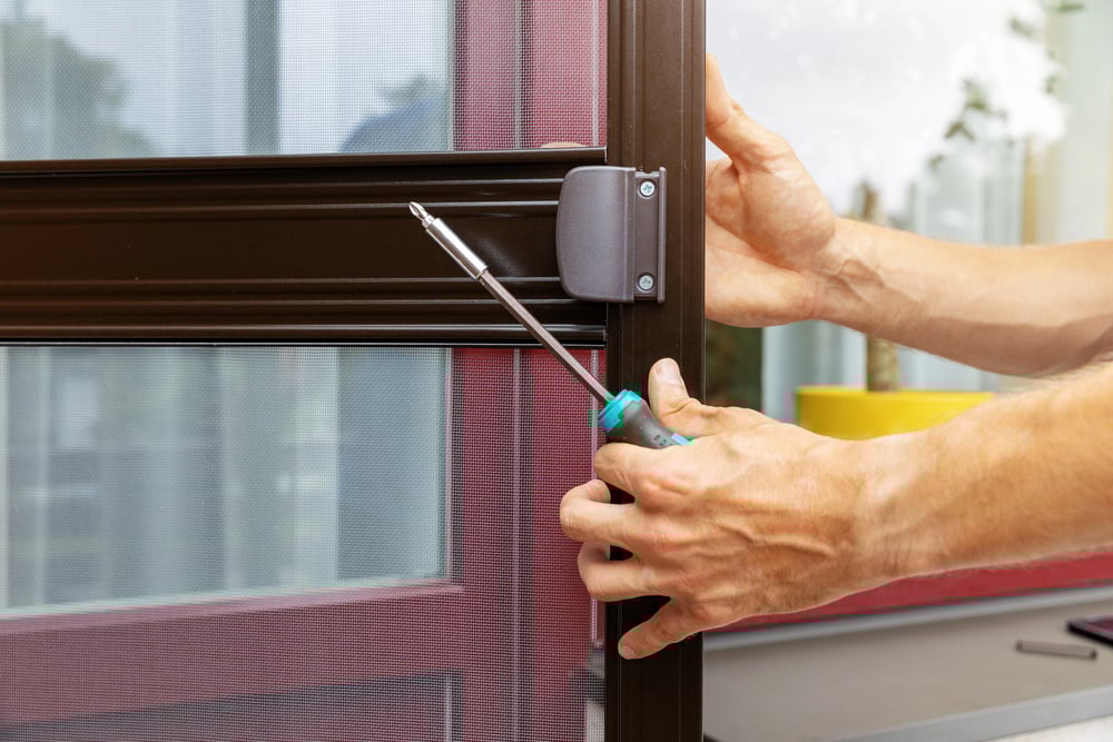 screen-door-installation-serviceseeking