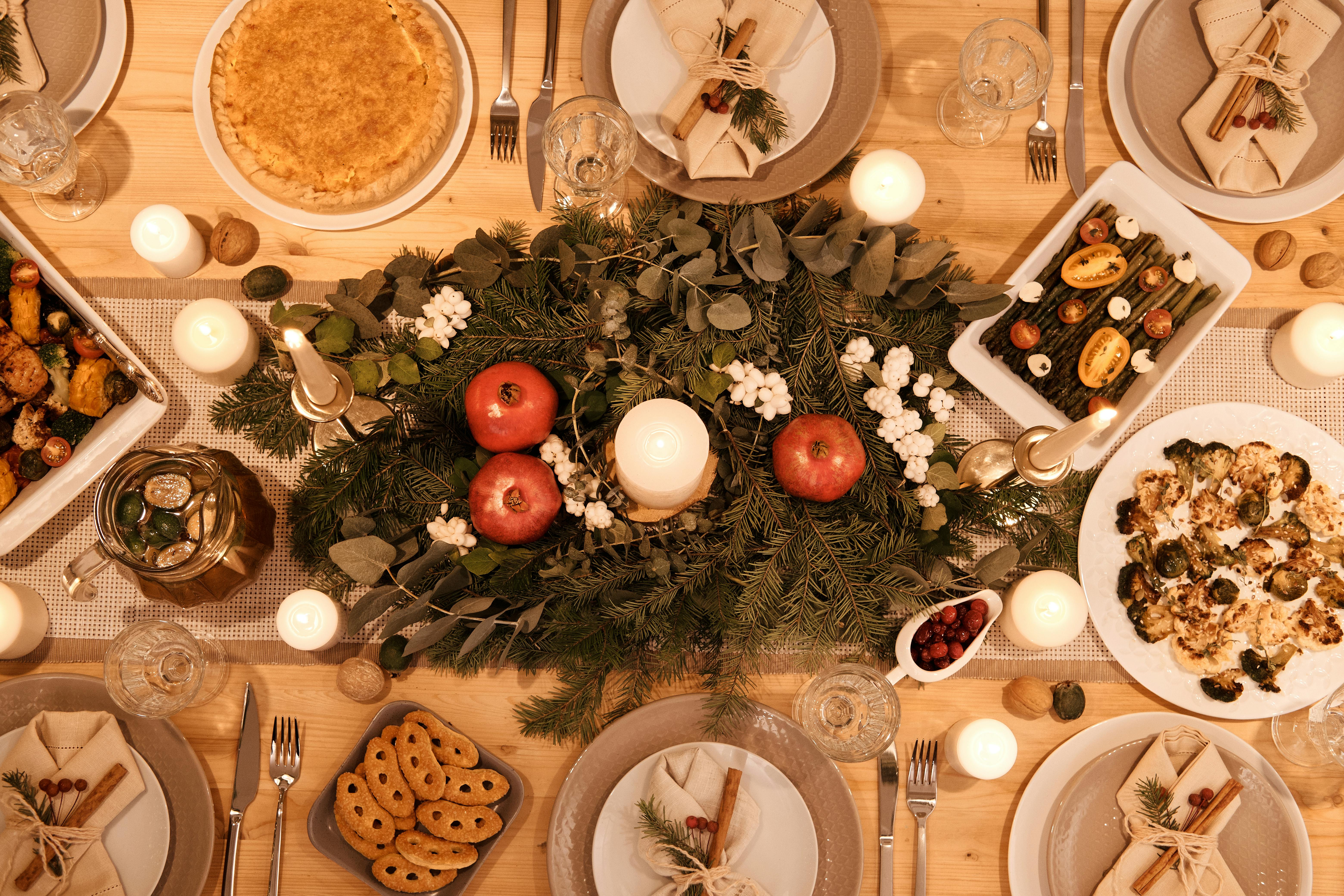 Christmas Dinner Table Styling Ideas
