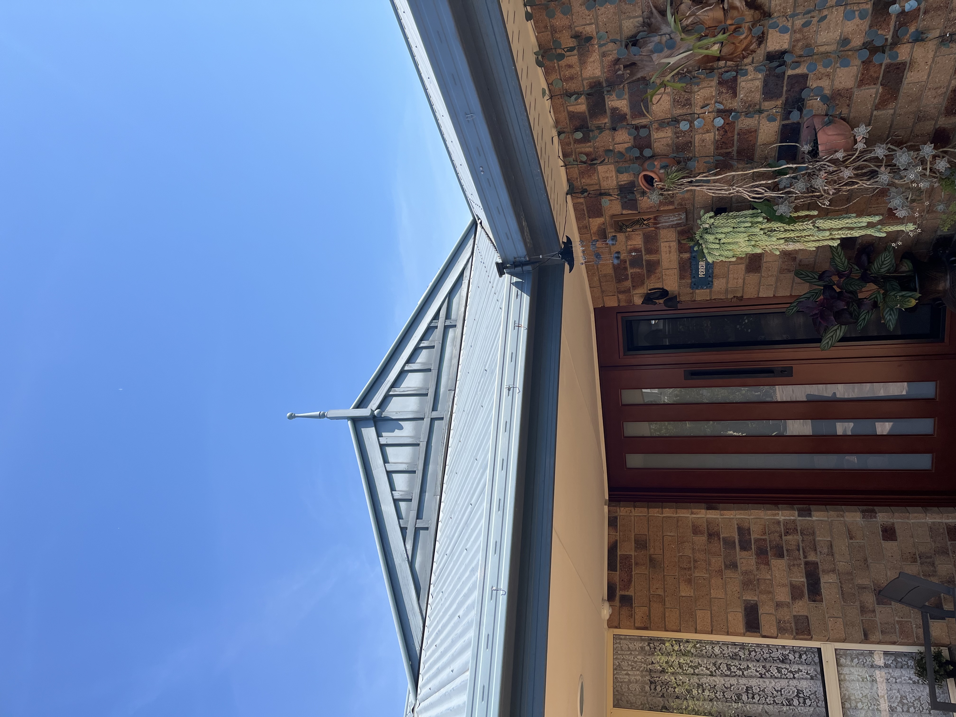 Norman Finds a Reliable Carpenter in QLD