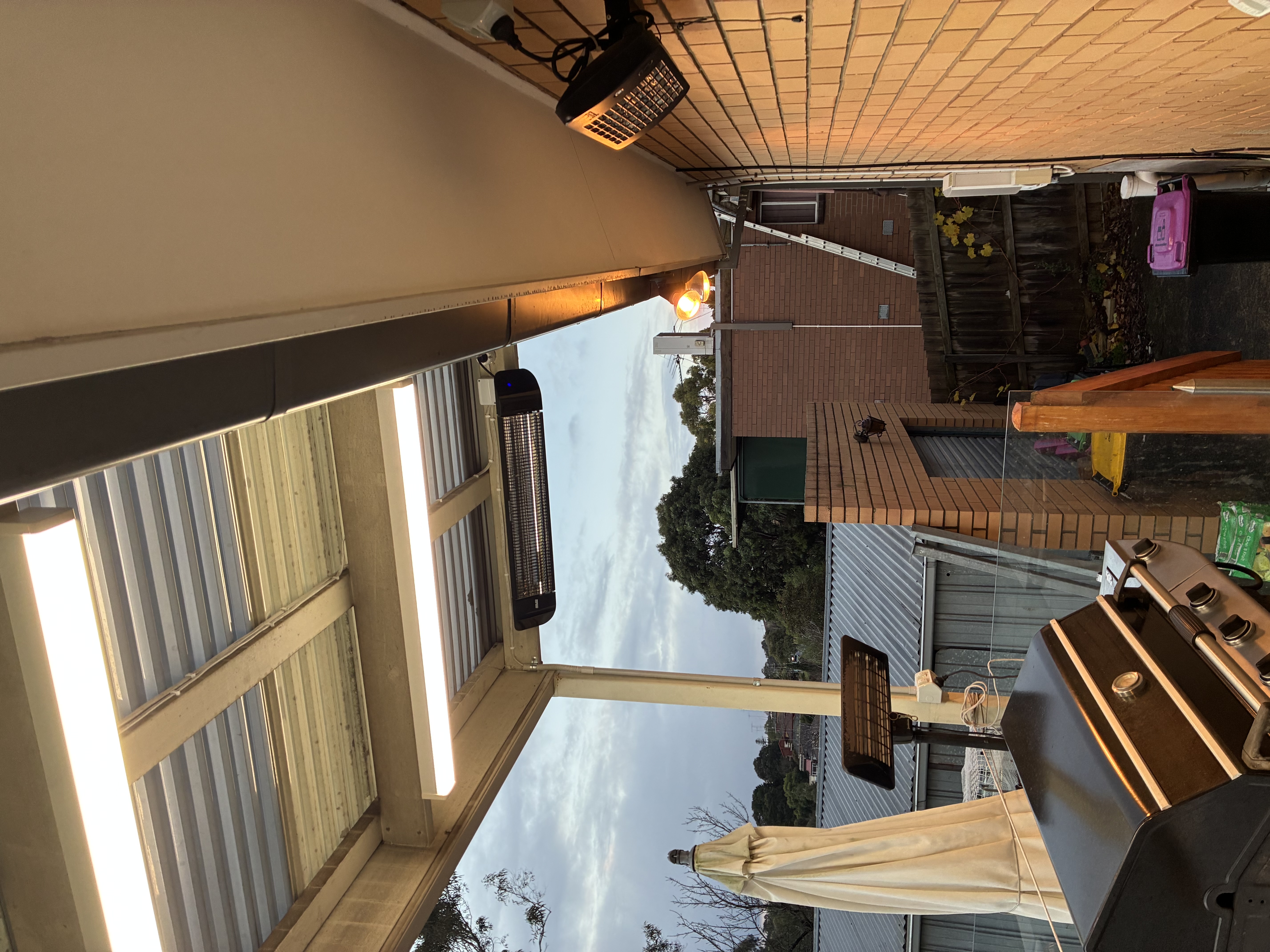 Finding Reliable Electricians in Glenroy: Victor's Recommendation