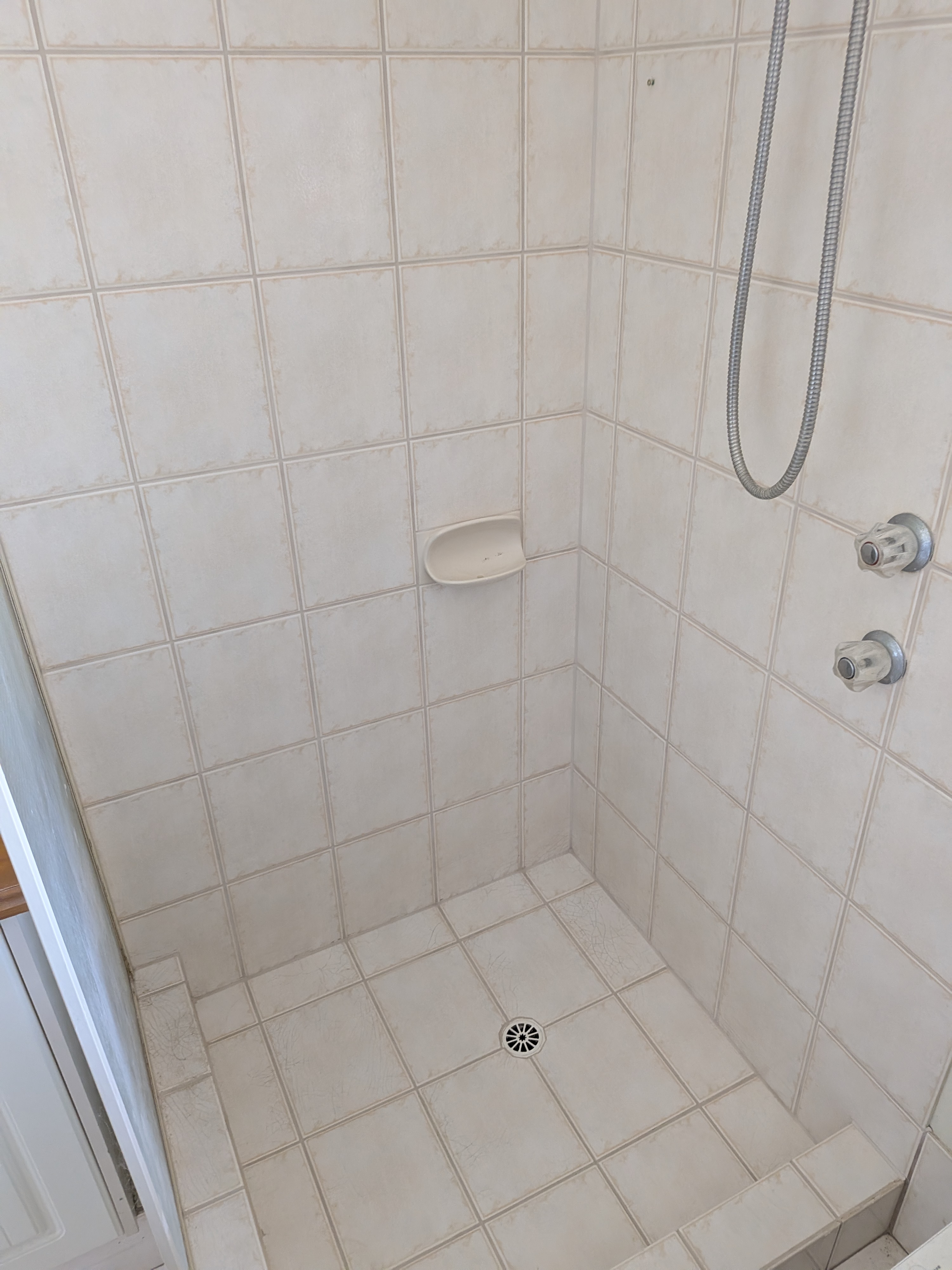 Ensuite Bathroom Regrouting in High Wycombe, WA