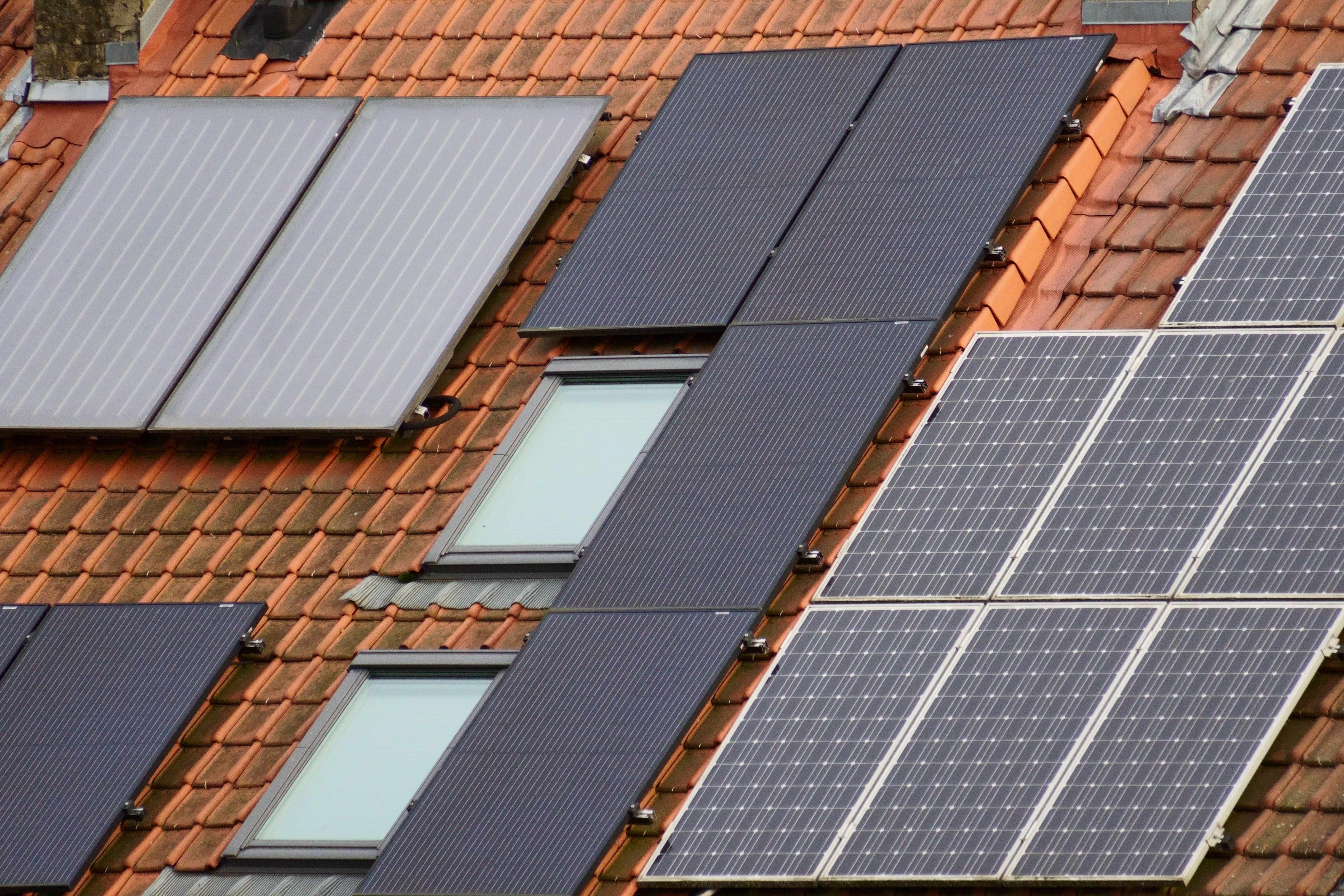 Should You Repair Your Roof Before Installing Solar Panels?