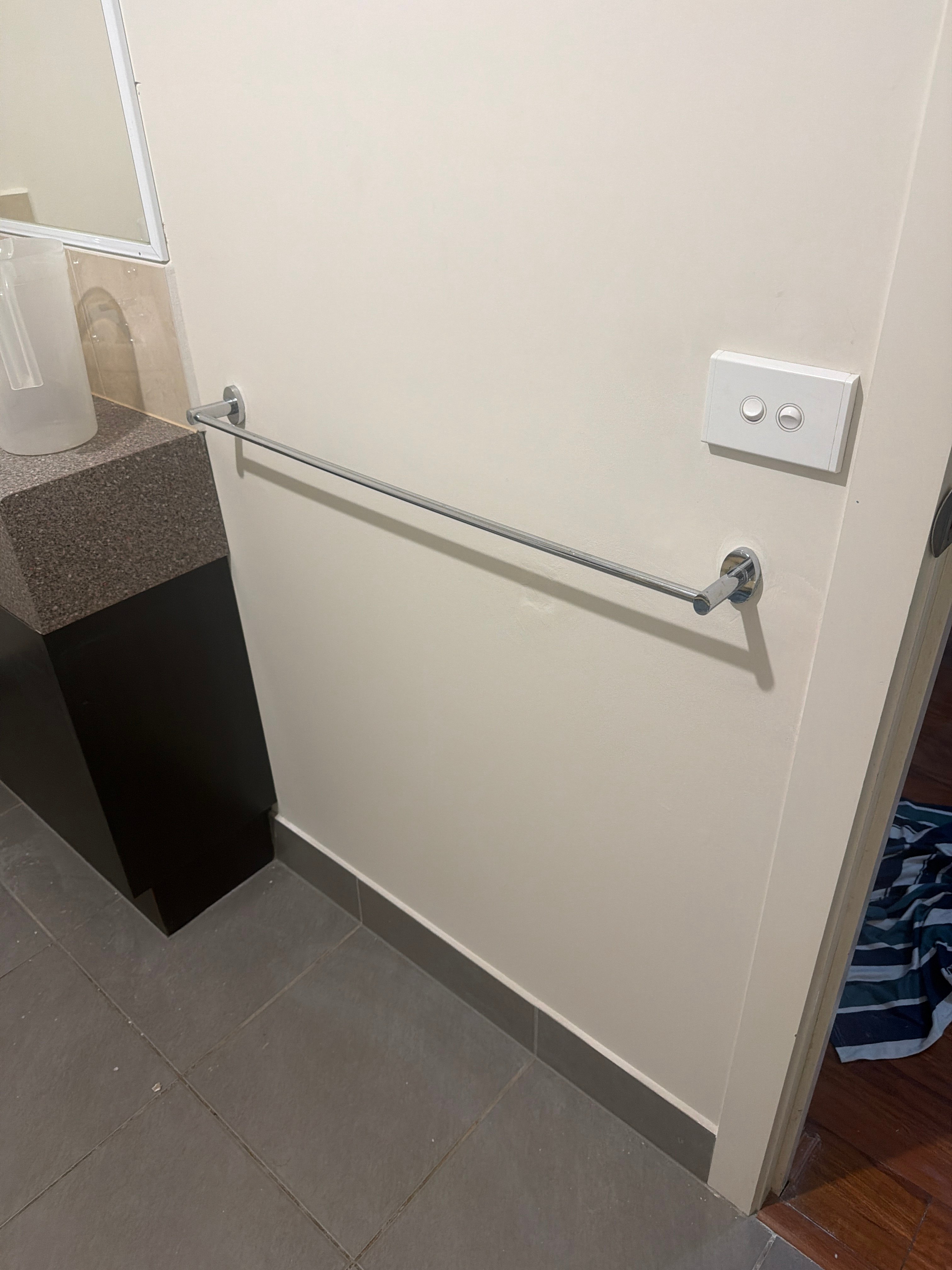 Wall Repair in Carrum Downs | ServiceSeeking Review